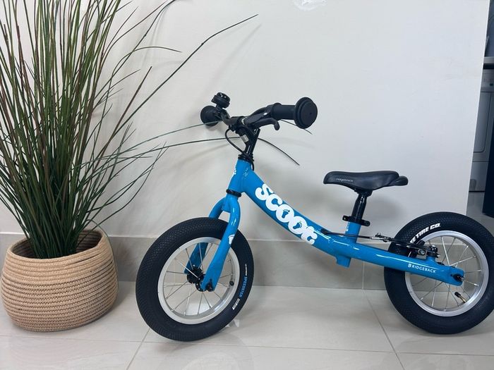 Ridgeback scoot balance bike barely used