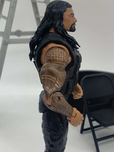 wwe elite series 25 &  26 The Shield Seth Rollins, Roman Reigns & Dean Ambrose action figures