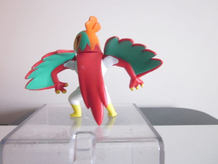 Pokeman Battle  Figure Hawlucha 2022
