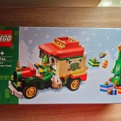lego 40746 santa's delivery truck