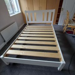 Double bed frame
