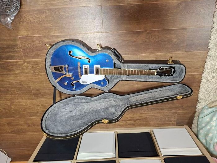 Gretsch G5420T Electromatic Azure Blue with Hard Case