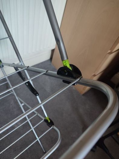 Clothes airer