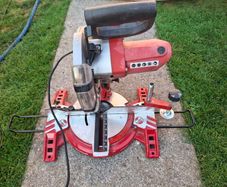Mitre saw