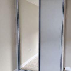 Sliding Wardrobe with Mirrored Door