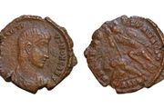 Constantius Gallus (333-337) AE 17mm 2,5g Antioch , Soldiers Fallen Horseman