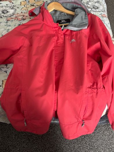 Waterproof women's jacket size L