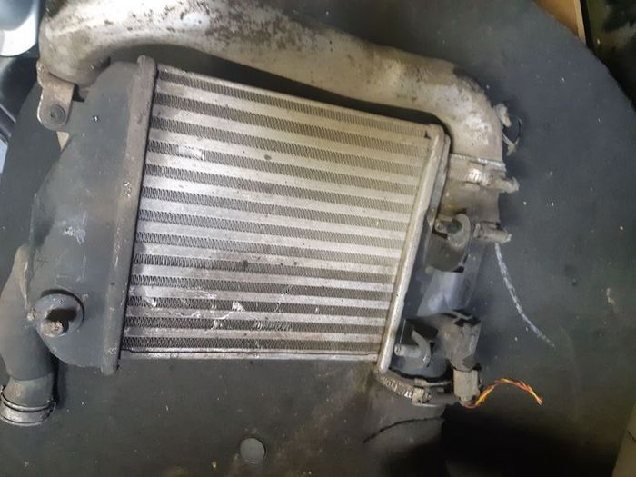 Audi A6 C6 2.7 3.0 Tdi Turbo Intercooler Radiator Air Charge 4f0145805e Left