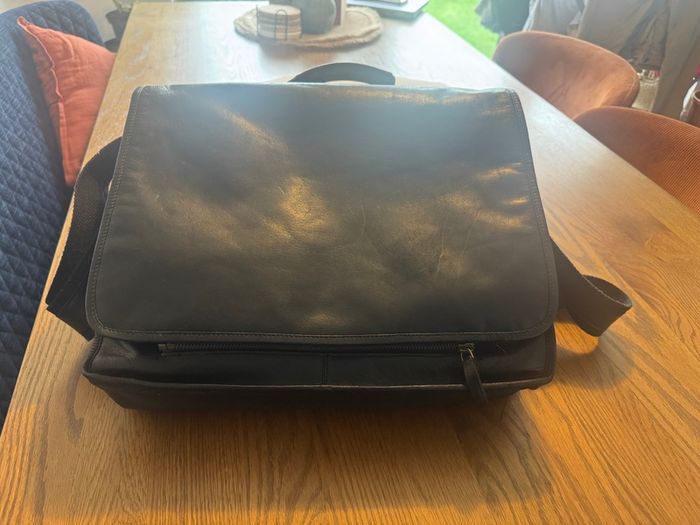 Leather Satchel/ bag