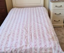 Single bed and locker