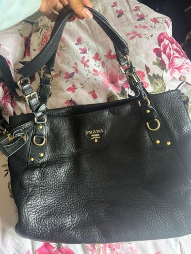 Authentic Prada Vitello Daino Leather Tote Bag - Black