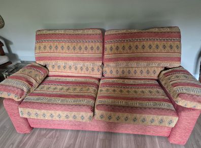 Couch 2 or 3 seater