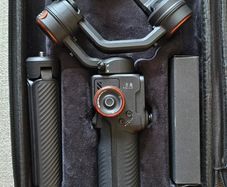 Hohem M7 Smartphone Gimbal with AI Tracking (RRP 315 EUR)