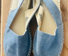 Women's espradilles style denim sandals VGC