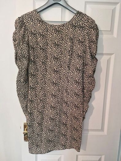 Puff sleeve leopard print dress Size 12