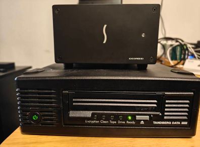Sonnet Echo Express SE I and Tandberg Data Backup