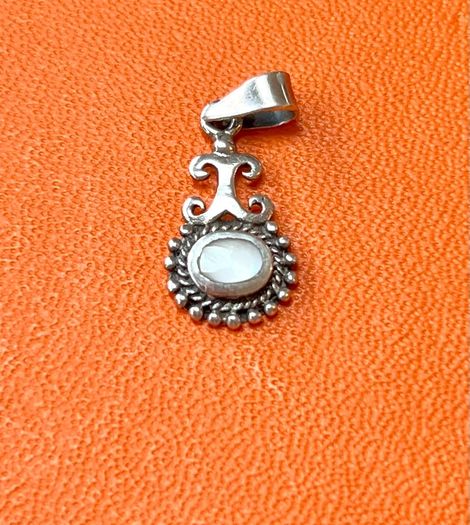 Sterling Silver Mother of Pearl Pendant