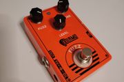 Dolamo D-2 Fuzz Guitar Effect Pedal