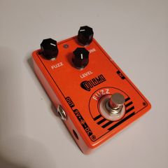 Dolamo D-2 Fuzz Guitar Effect Pedal