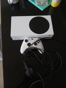 xbox series s immaculate condition