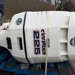 225 Evinrude