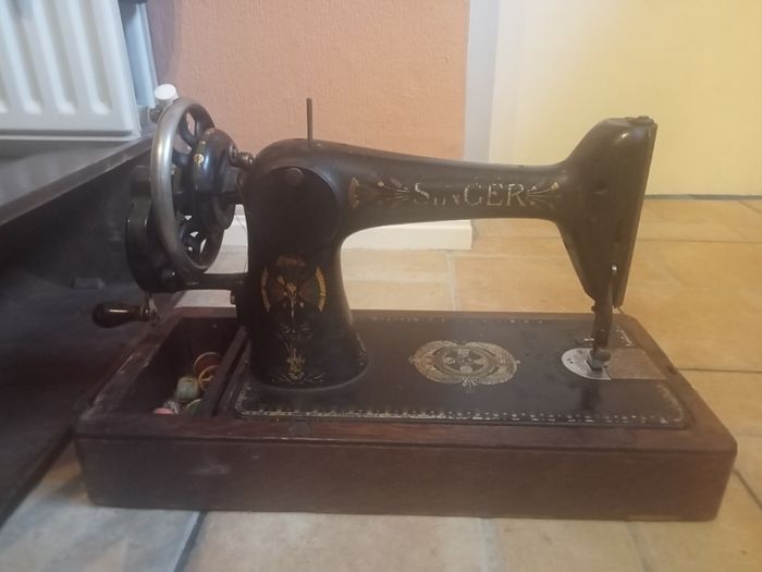 Antique Sawing Machine
