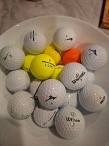 20 Golf Balls