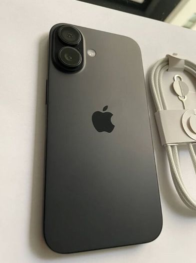 iPhone 16 128GB  Black  Like New, 100% Battery