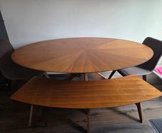 Table, bench & chairs