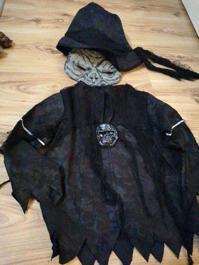 Halloween costume, 5-6 yrs
