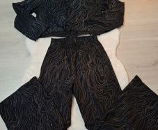 Girls partywear size 9-10 yes