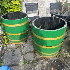 Whiskey barrel planter
