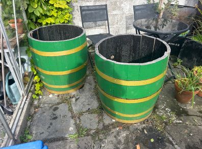 Whiskey barrel planter