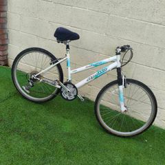 Apollo Woman/Teens bike