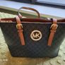 Handbags Image 10