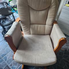 Feeding/rocking chair