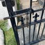 Side Gate - Iron Image 3