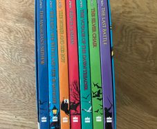 Chronicles of Narnia book set
