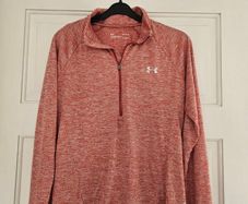 Womens Under Armour Tops Size Medium and Large