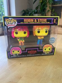 Stranger Things Steve Robin Blacklight Funko Pop 2 Pack Mint