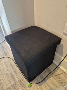 Storage box with lid