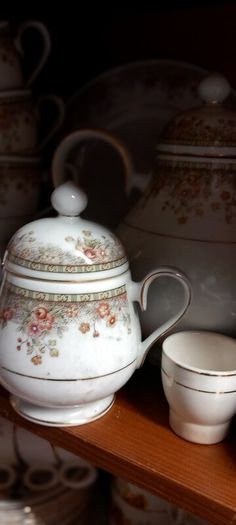 21 piece  noritake tea set