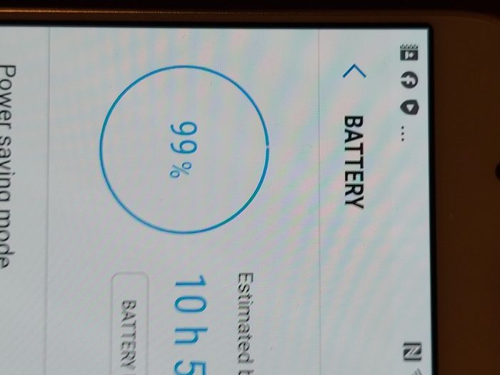 Samsung Galaxy A8, Model SCV32, 32GB HDD, 2GB Ram, excellent condition and working great
