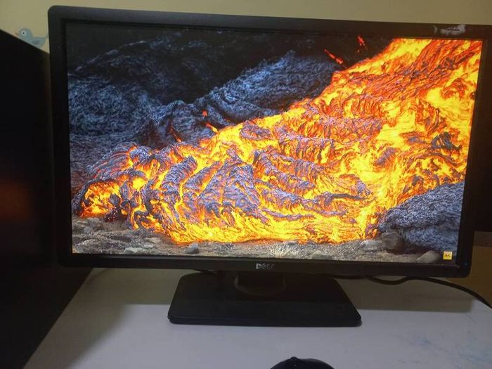 Dell Optiplex 7010 Mt Intel Core I7-3770 3.40ghz Cpu, 24inch Monitor, 12gb Ram 250gb Ssd, 1tb 3.5 Hdd, Dvd-rw Win10 Pro