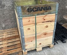 Scania storage pallet truck/ garden planter