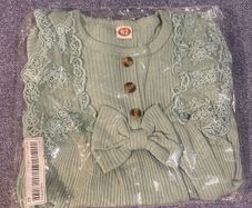 NEW Babygrow (3-6 mths)