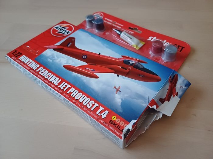 Airfix Model Starter Set Hunting Percival Jet Provost T.4 1-72 NEW