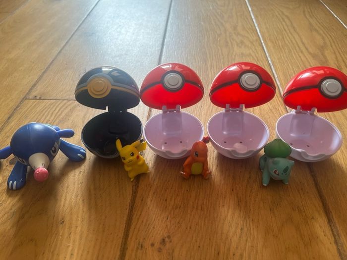 pokemon figures