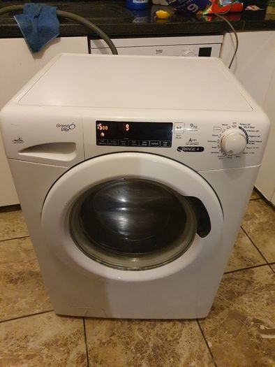 Candy washing machine