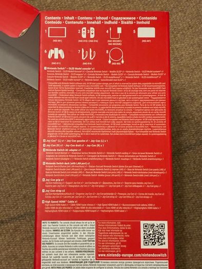 Nintendo Switch OLED bundle (with 4 Joy-Cons, 3 games)